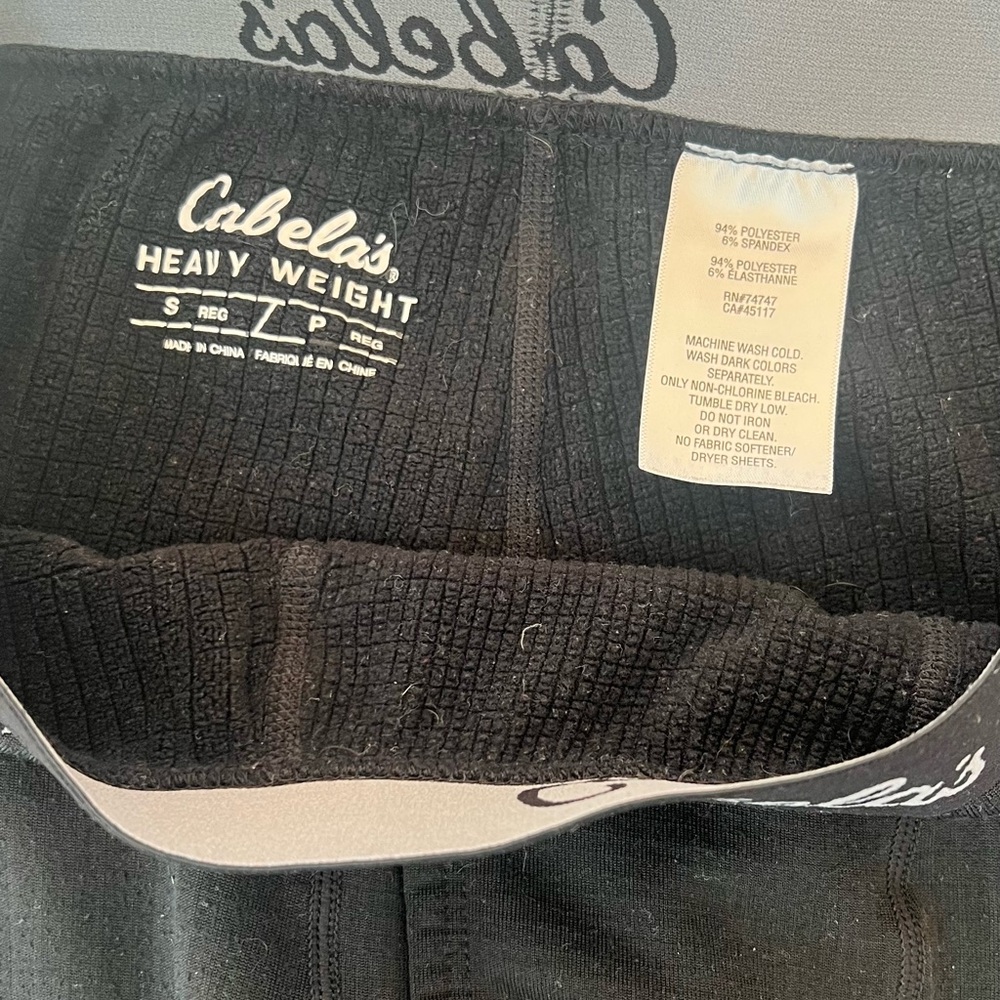 Cabela's Heavy Weight Black base layer